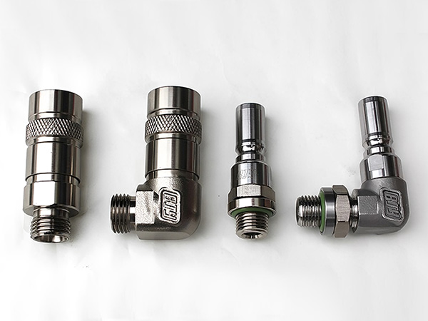 Acoplamento de engate rápido